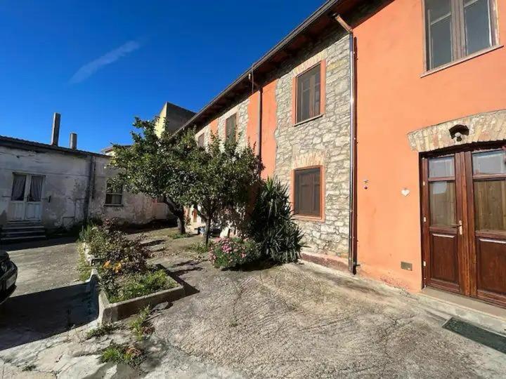 La Corte Degli Aranci Senorbi Экстерьер фото